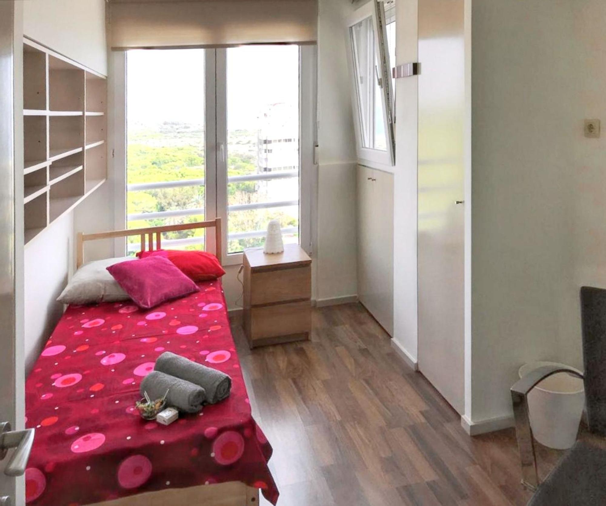 Spacious Apartment In Valencia With Sea View - 160 Sqm Экстерьер фото