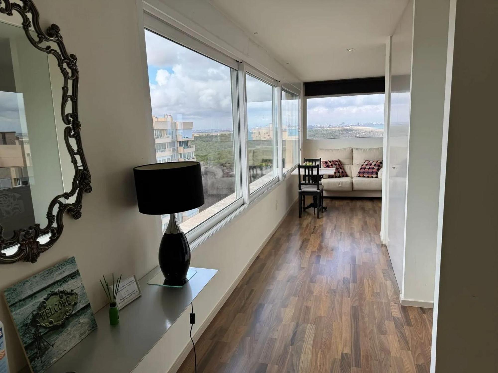 Spacious Apartment In Valencia With Sea View - 160 Sqm Экстерьер фото