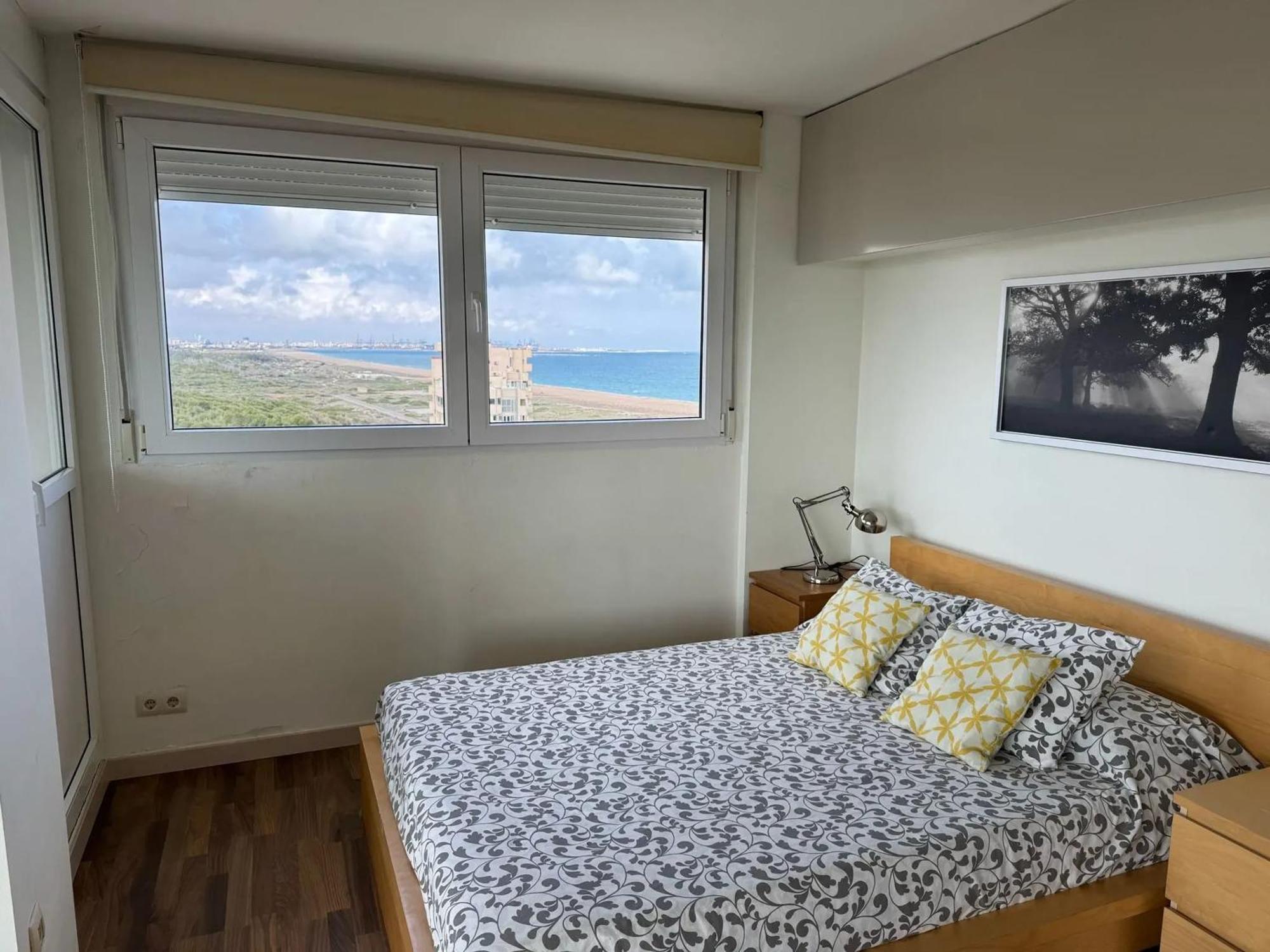 Spacious Apartment In Valencia With Sea View - 160 Sqm Экстерьер фото