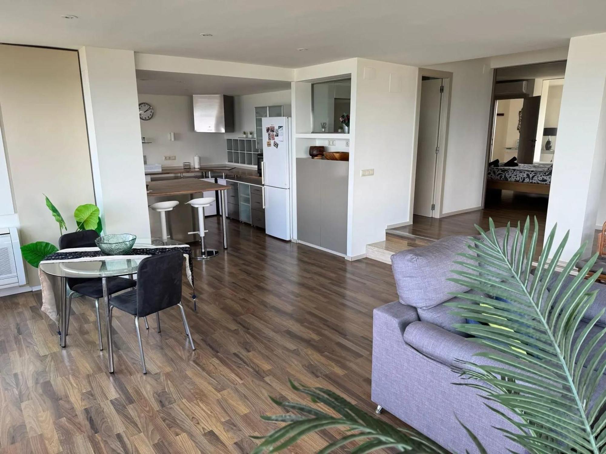 Spacious Apartment In Valencia With Sea View - 160 Sqm Экстерьер фото